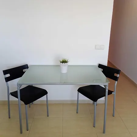 Apartamento De 1 En Calle Vela