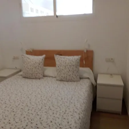 公寓 De 1 En Calle Vela 贝纳尔马德纳