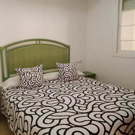 Apartamento De 1 En Calle Vela Benalmádena